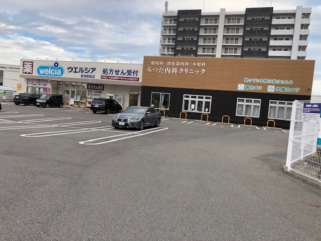 施設4